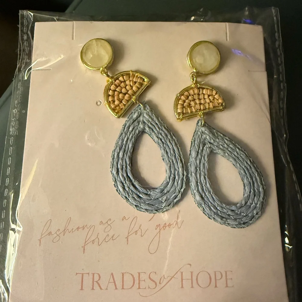 Mira Moonstone Mango Wood Earrings - Picture 4 of 4